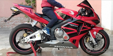 Honda CBR 600 RR Anno 2003