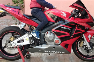 Honda CBR 600 RR Anno 2003