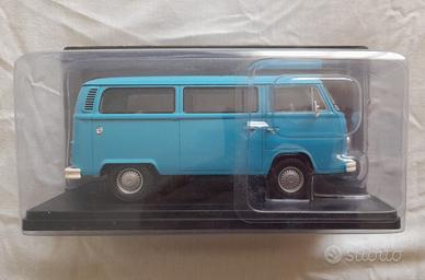 VOLKSWAGEN COMBI T2 ANNO 1976 IN SCALA 1-24