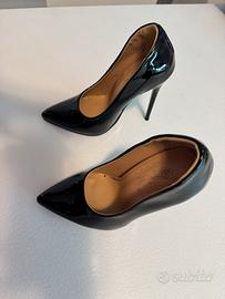 Scarpe tacco dodici 32