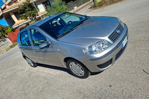 Fiat punto  2004