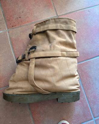 Sovrascarponi truppe alpine anni 50