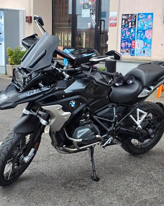 BMW R1250 GS std 2022 pari al nuovo