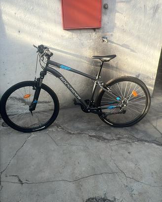 Bicicletta montembike rockrider 100