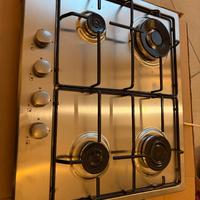 Piano cottura a gas 4 fuochi