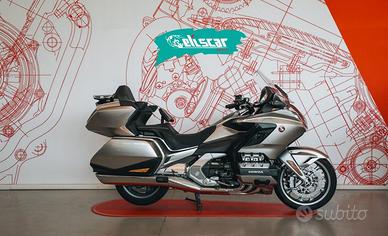 HONDA GL 1800 GOLD WING TOUR
