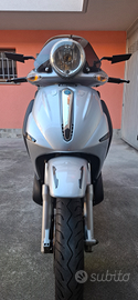 Piaggio Beverly 500