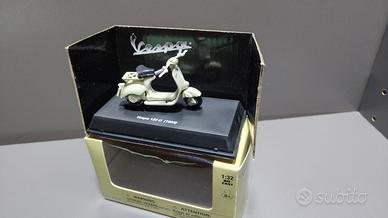 Vespa 1/32