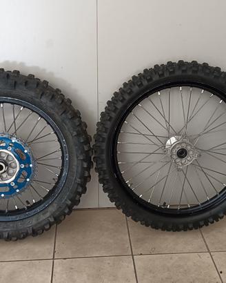 COPPIA RUOTE SHERCO USATE