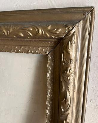 Cornice antica