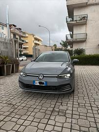 GOLF 8 TGI 1.5 131cv Style
