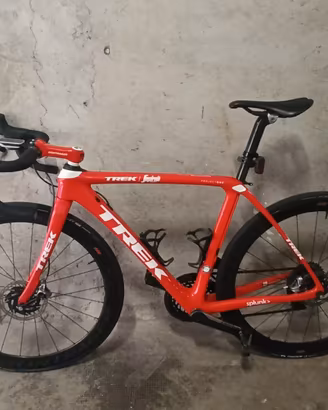Trek Domane SLR 9 Sram Red AXS 12v elettronico 