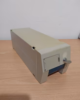 Contenitore Floppy 3,5" con chiave Amiga PC MSX