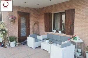 PORZIONE DI BIFAMILIARE TUTTA RISTRUTTURATA