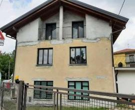 Casa singola a Gazzada Schianno VA