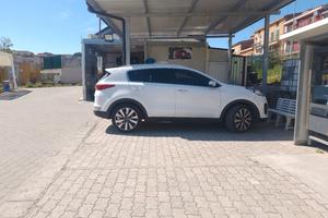 Kia Sportage anno 2017 bianco perlato 