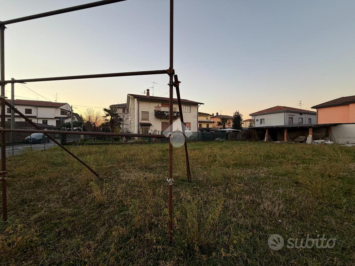 TER. RESIDENZIALE A MORENGO - Vista 6