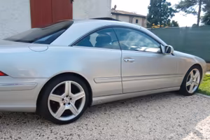 MERCEDES CL500 V8