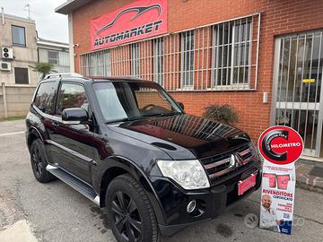 Mitsubishi Pajero 3.2 DI-D 16V 3p. Intense