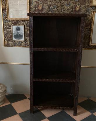 Libreria antica in noce
