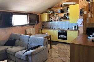Appartamento di 80 m² con 3 locali e box auto a Oc