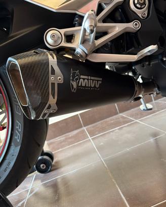 Scarico triumph 765