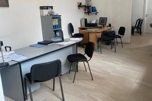 Locale uso ufficio