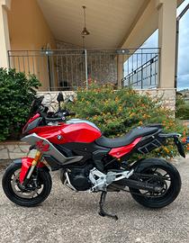 BMW F900 XR