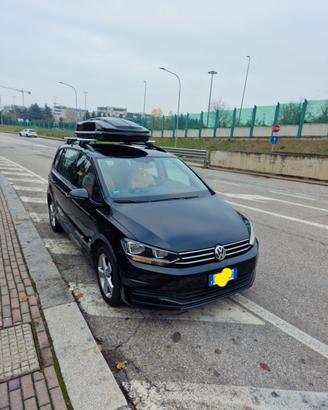 VOLKSWAGEN TOURAN 1.6 DIESEL 7-POSTI  