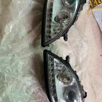 Fanali anteriori mercedes