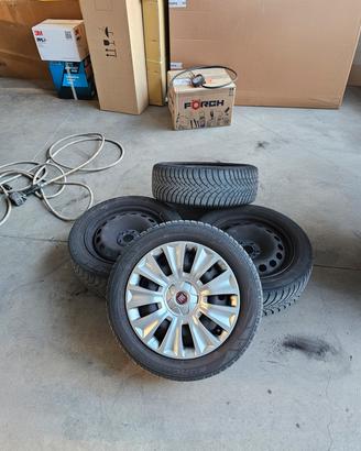 Set 4 Cerchi in ferro 16" + copricerchi originali 