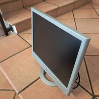 Monitor hp 17 pollici 4/3