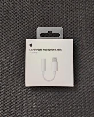 Apple adattatore A1749 originale sigillato.