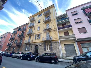 3 LOCALI A LA SPEZIA