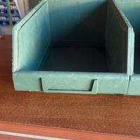 SCAFFALI AD INCASTRO