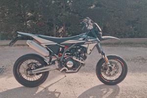 Fantic Motard 125 4T