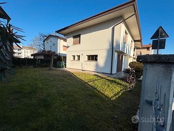 Casa singola a Ghirano (C 297)