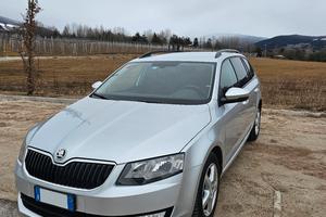 Scoda Octavia III Combi