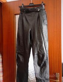 Pantaloni pelle