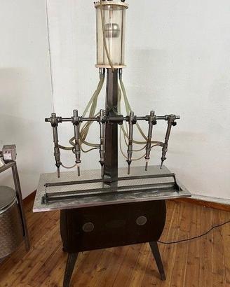 Riempitrice/Imbottigliatrice Vintage 6 Becchi