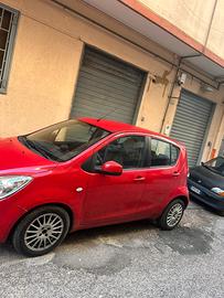 Auto opel agila