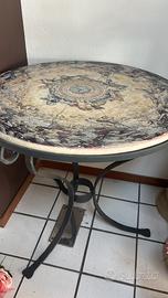 Tavolo in ferrobattuto