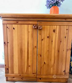 Mobile (con scomparto per macchina da cucire)