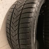 Gomme invernali 245/45 19 Pirelli