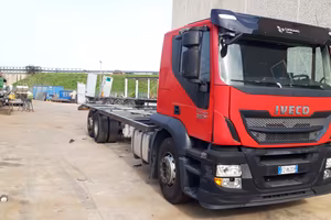 Iveco Stralis CARRELLONE NUOVO CABINA BASSA EURO 6