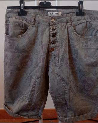 Pantaloncini Fioriti