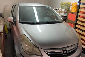 Opel corsa 1.3 mjet 75cv