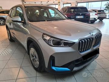 BMW iX1 xDrive 30