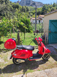 Vespa 300