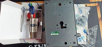 Serratura e cilindro europeo x porte blindate